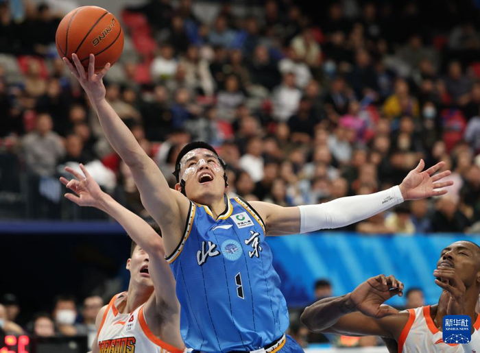 英雄联盟直播-CBA常规赛：北京北汽胜江苏肯帝亚|男子篮球|张晨|篮球职业联赛|江苏肯帝亚队|北京北汽队_新浪体育_新浪新闻