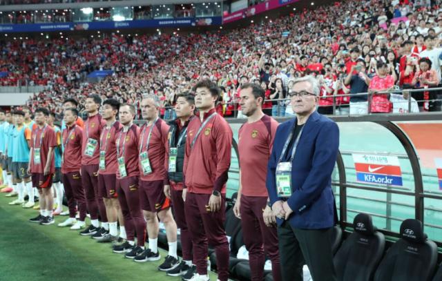 官方赛事-伊万：国足亟需良好氛围 18强赛绝不会轻易投降