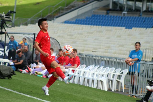 赛事赛程-阿齐兹停赛为陶强龙带来爆发 天才前锋为何被埋没