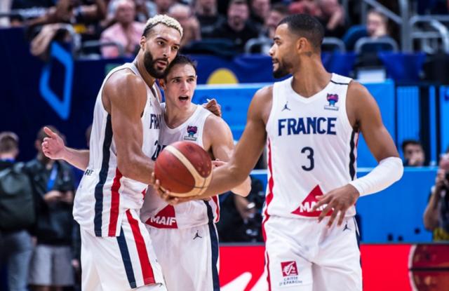 LOL赛事官网直播-连续两场对手错失致胜两罚 法国争金不能再靠运气