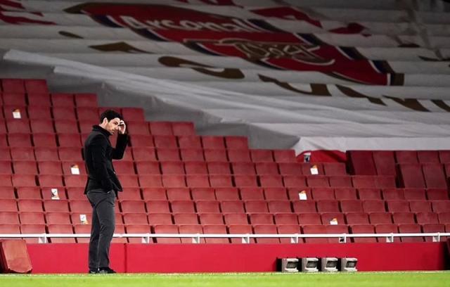 双功能入口-阿尔特塔:伤伤伤太可怕了 每个人工作都受到威胁